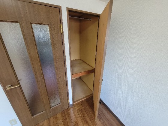 収納　※別部屋の写真です