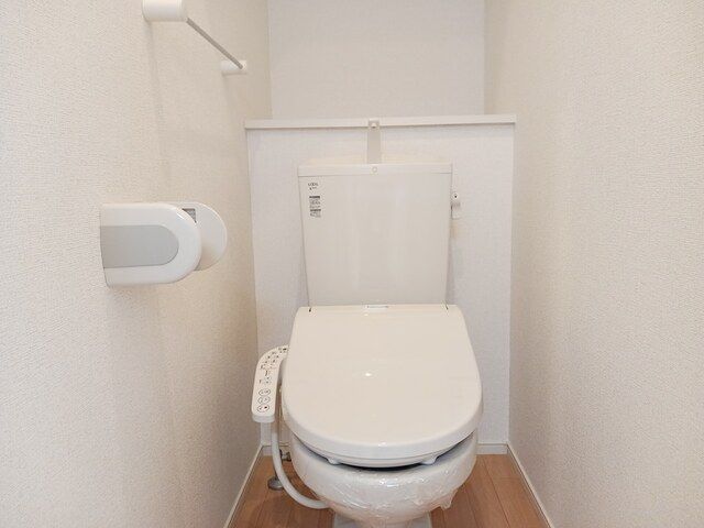 トイレ　清潔感のあるトイレです