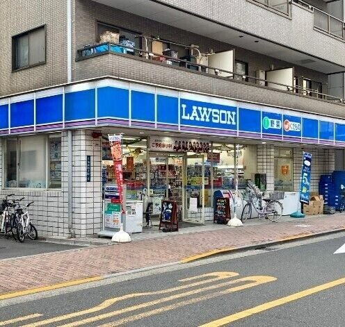 コンビニ　ローソン浅草4丁目店（コンビニ）まで207m