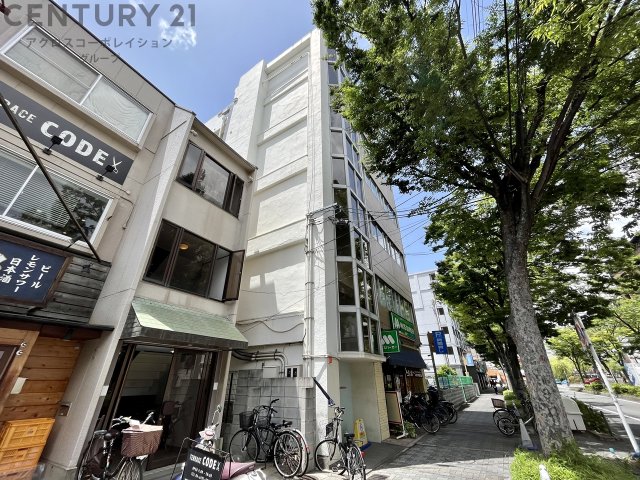 建物外観　オートロック完備☆