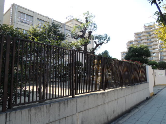 中学校　新東淀中学校（中学校）まで500m