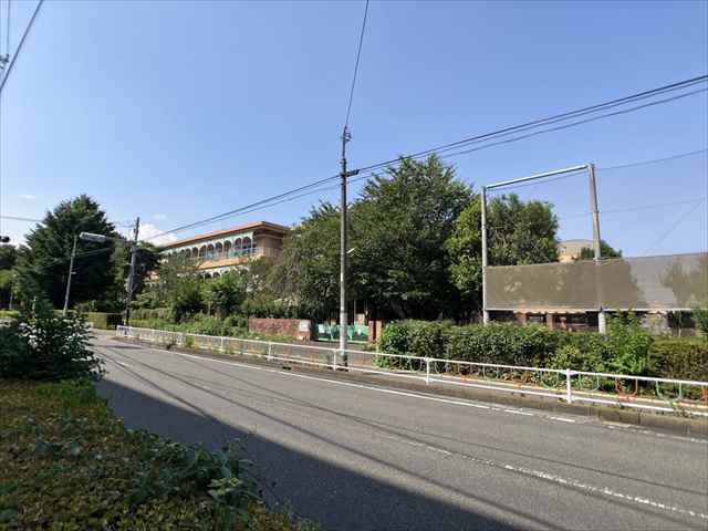 スーパー　ヨークマート富士見店（9：00～21：30）（スーパー）まで639m