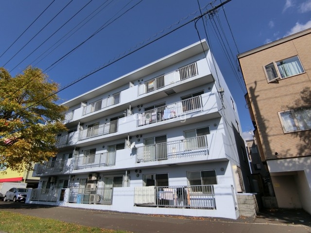 建物外観　建物外観