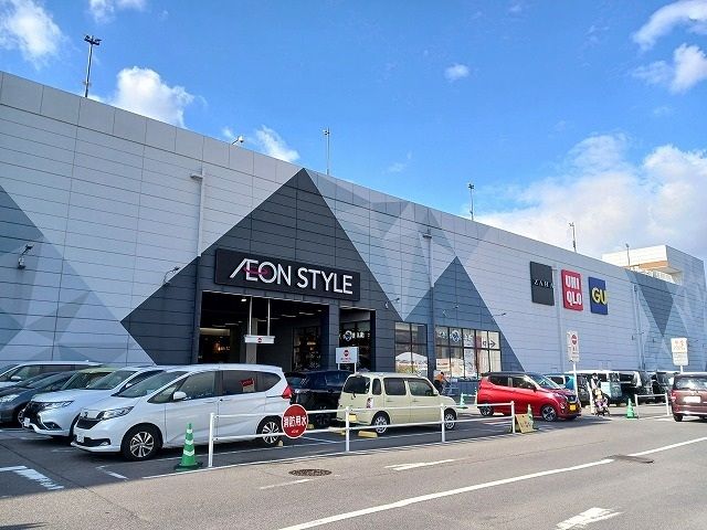 ショッピングセンター　イオンモール東浦（ショッピングセンター）まで173m