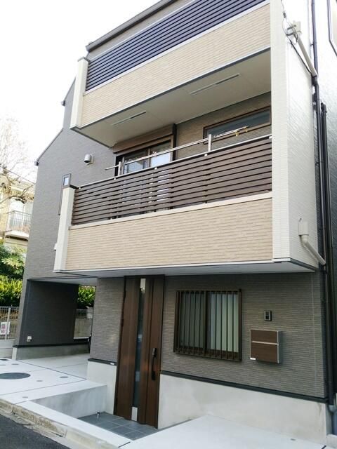 玄関　ゆったりとした玄関です