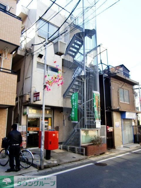 郵便局　南八幡郵便局（郵便局）まで140m