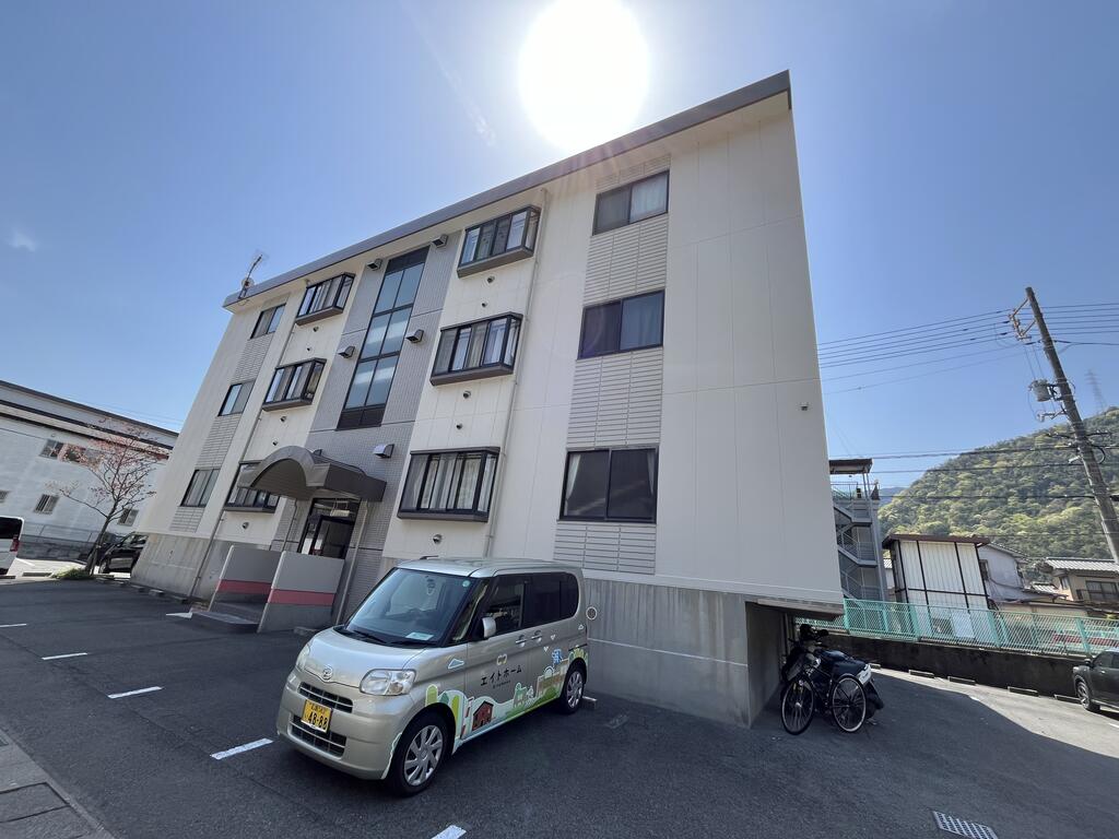 建物外観　1995年築　ローズハイムとくまる