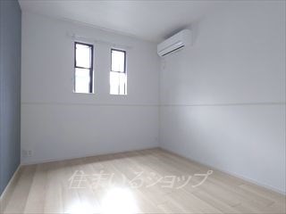 その他部屋・スペース　寝室にもエアコンあり