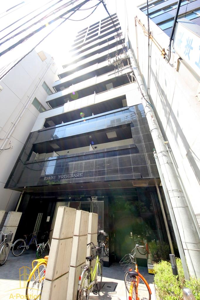 建物外観　エスライズ四ツ橋