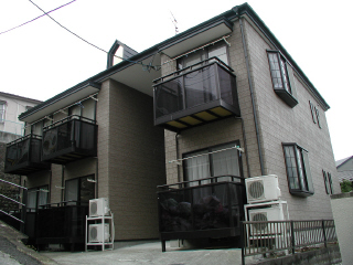 仙台市青葉区国見のアパートの建物外観