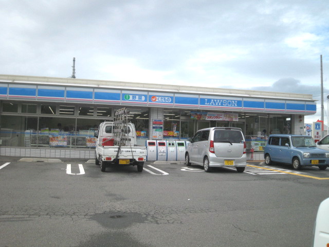コンビニ　ローソン岸和田尾生町店（コンビニ）まで1021m
