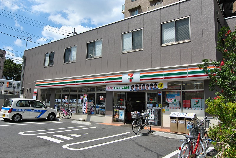 コンビニ　セブンイレブン板橋成増3丁目店（コンビニ）まで101m