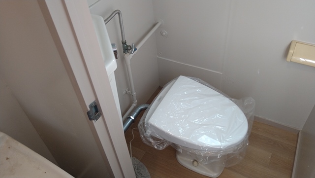 トイレ　トイレ