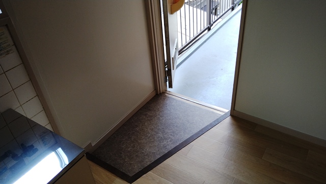 玄関　玄関