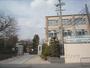 中学校　蜂ヶ岡中学校（中学校）まで580m