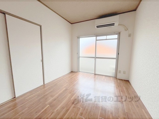 居室・リビング　洋室