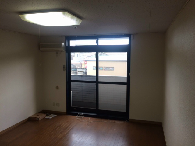 居室・リビング　明るい室内です。