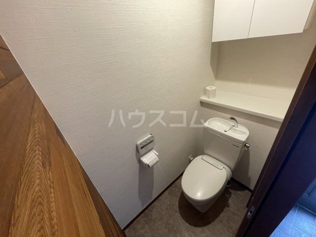 【早川貸家のトイレ】