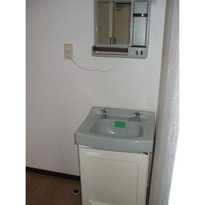 洗面設備　図面と現状に相違がある場合には現状を優先