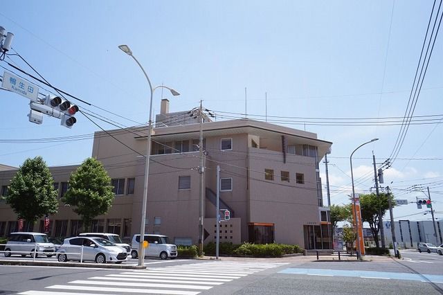 【北九州市八幡西区御開のマンションの郵便局】