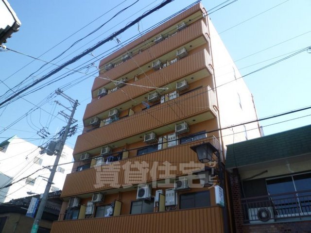 プレアール昭和町の建物外観