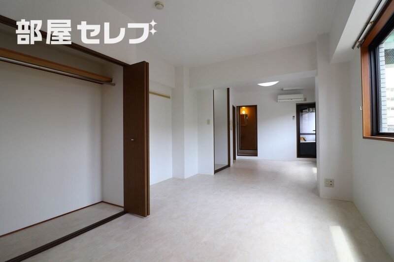 居室・リビング　２０１号室写真