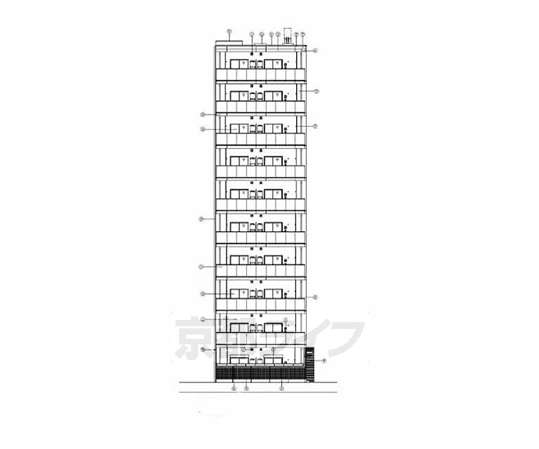 【亀岡市亀岡駅北のマンションの建物外観】