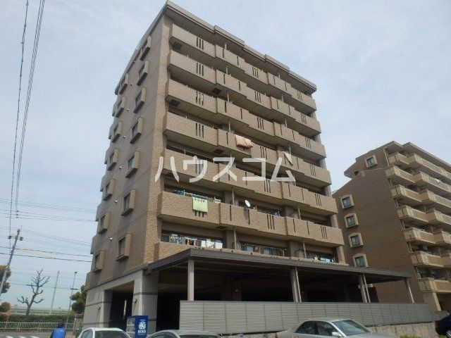 【名古屋市中村区本陣通のマンションの建物外観】