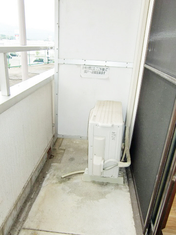 バルコニー　東向きで朝日が差し込みます☆