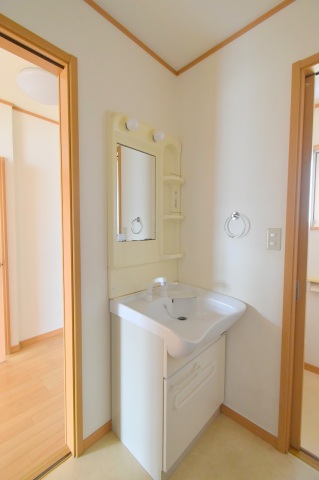 【岡山市南区泉田のマンションの洗面設備】
