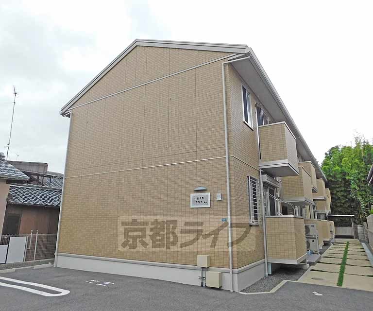 【ハピネス下阪本の建物外観】