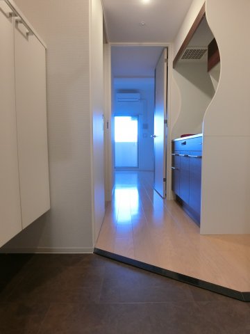 玄関　詳細は、RISUMO江坂本店→06-6155-7137まで♪