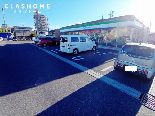 【知立市山町のマンションのコンビニ】