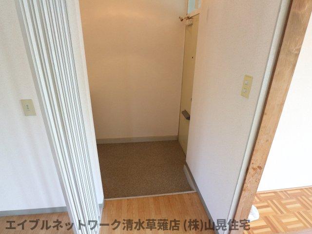 玄関　明るい玄関です