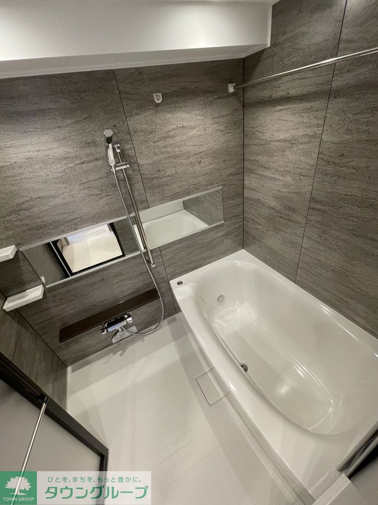 バス・シャワールーム　洗面