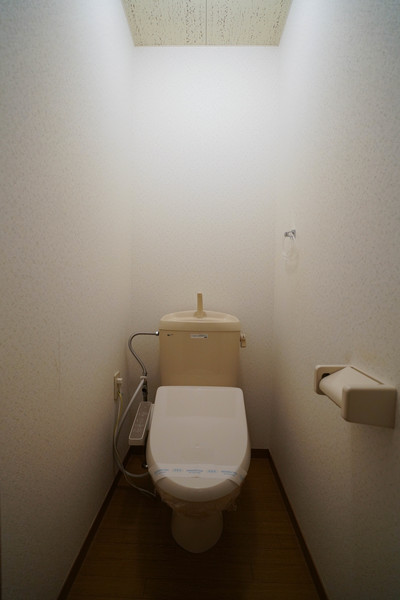 トイレ　２階のお部屋です