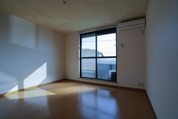 居室・リビング　２階のお部屋です