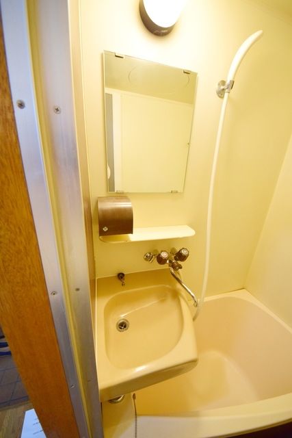 洗面設備　★外出前はこちらの洗面台で★