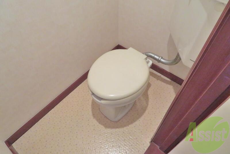 トイレ　トイレはコチラです。シンプルイズベストですね