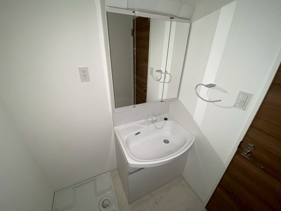 洗面設備　※別部屋の写真です