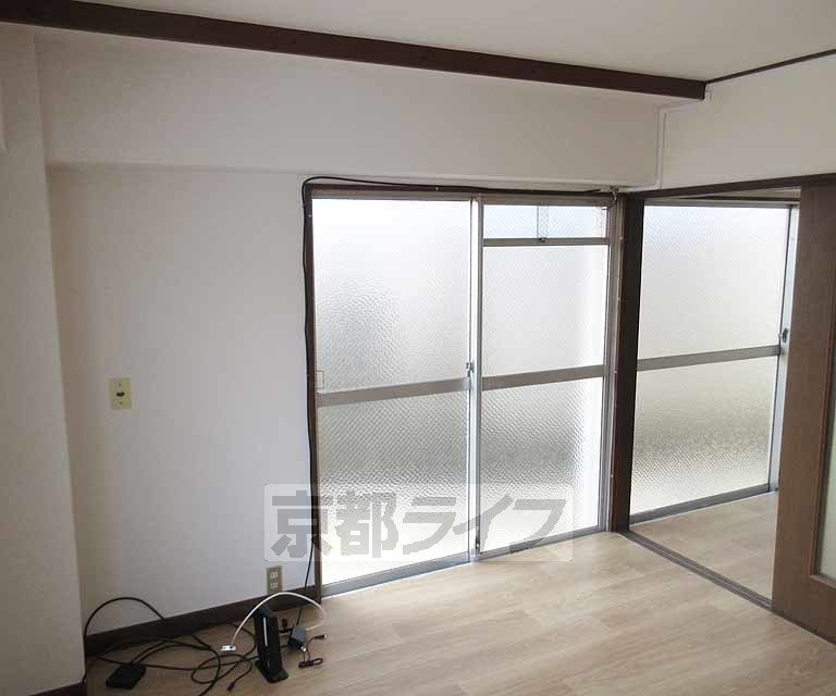 玄関　広々玄関スペースです！