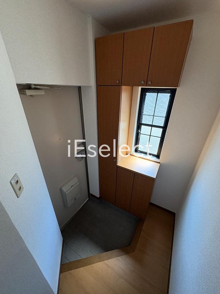 玄関　シューズボックス付きの玄関！