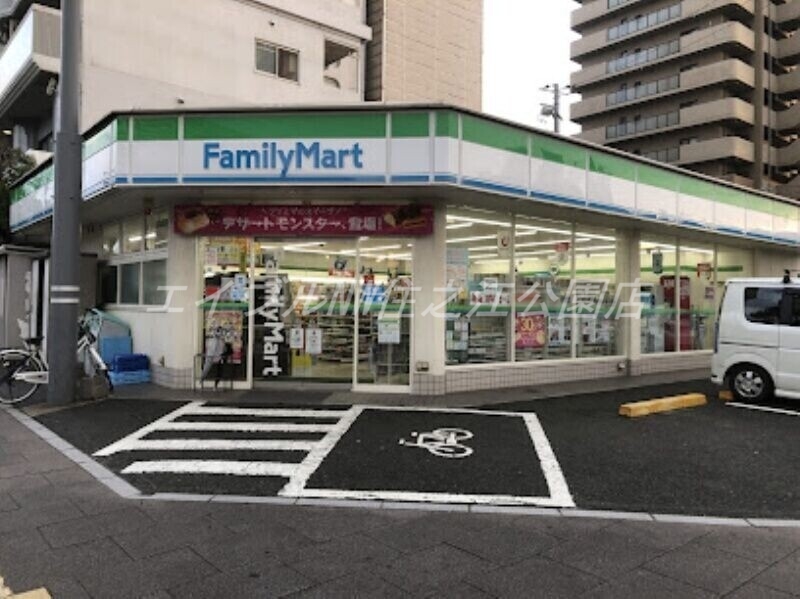 コンビニ　ファミリーマート京屋宿院店（コンビニ）まで182m