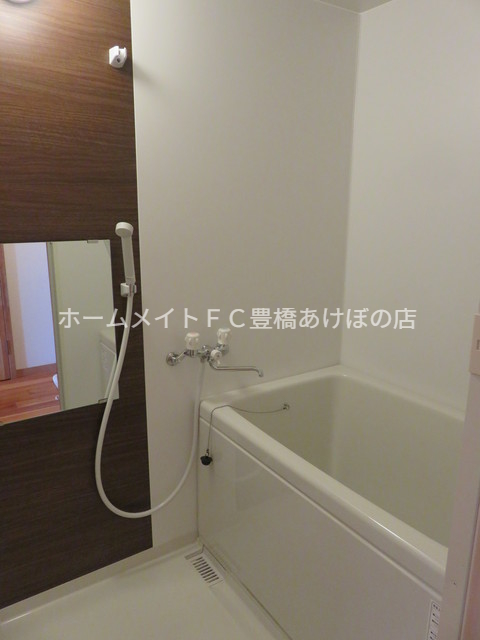 バス・シャワールーム　同型別部屋写真