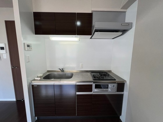 キッチン　※別号室の写真です。