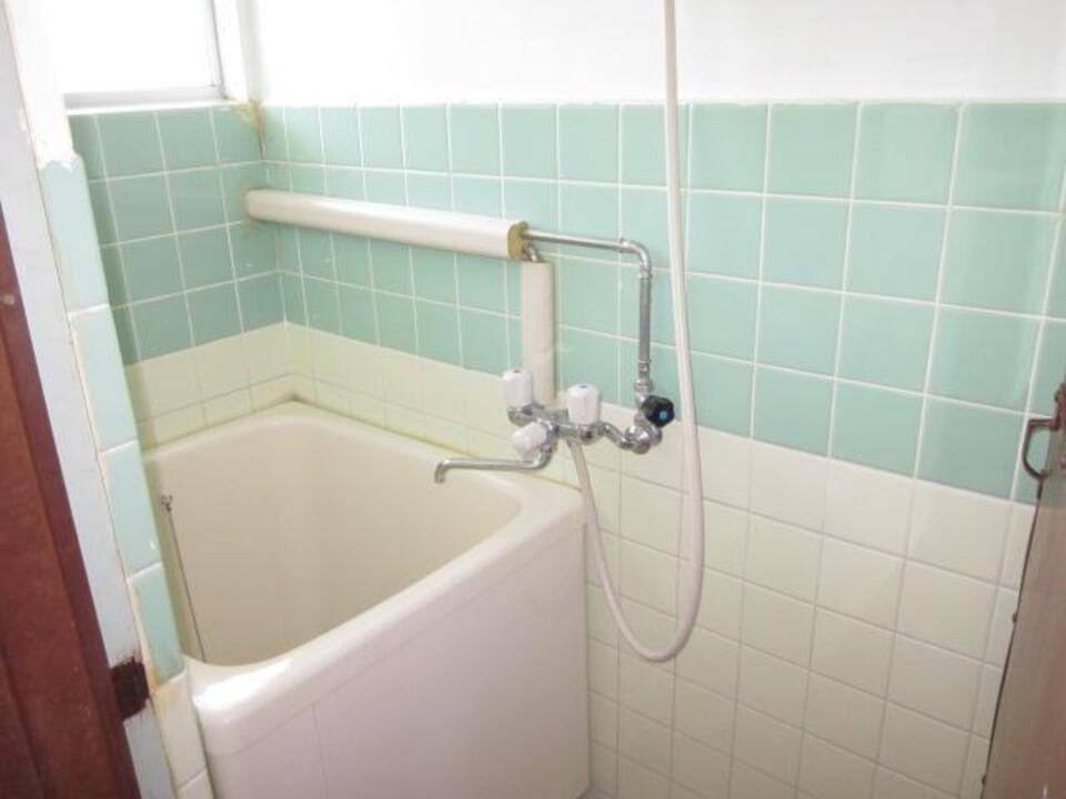 バス・シャワールーム　浴室