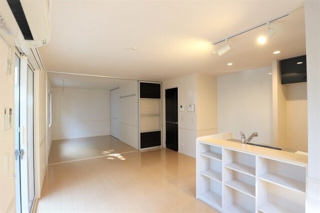 居室・リビング　リビング