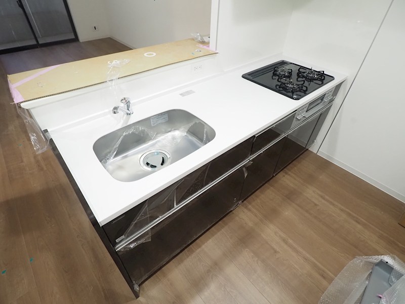 キッチン　お洒落なシステムキッチンです