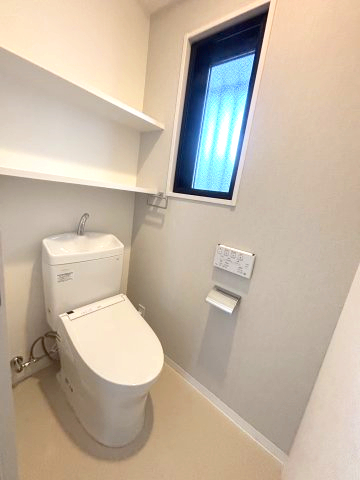 トイレ　落ち着いたトイレです