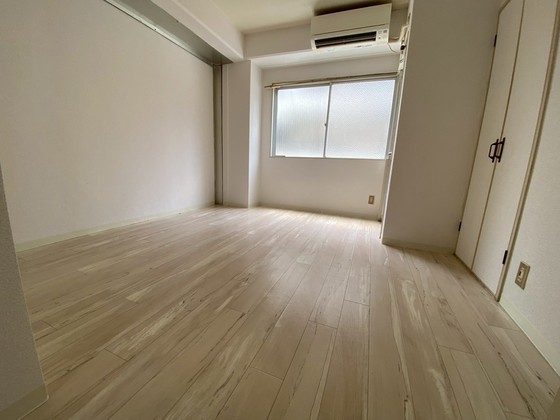 居室・リビング　※別部屋の写真です